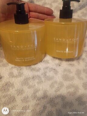 SAND+FOG White Vanilla Fragrant Hand Wash (2)